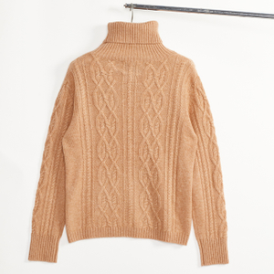 Women Cable Turtuleneck Sweater And A Line Skirt in Wool And Cashmere