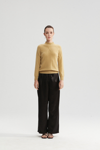 Light Yellow Long sleeves Sweater 