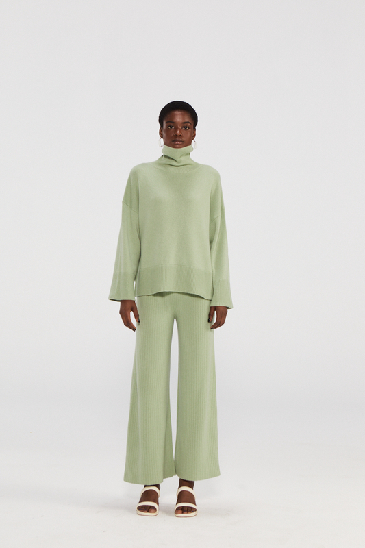 Oversized Light Green Turtleneck Knit Sweater