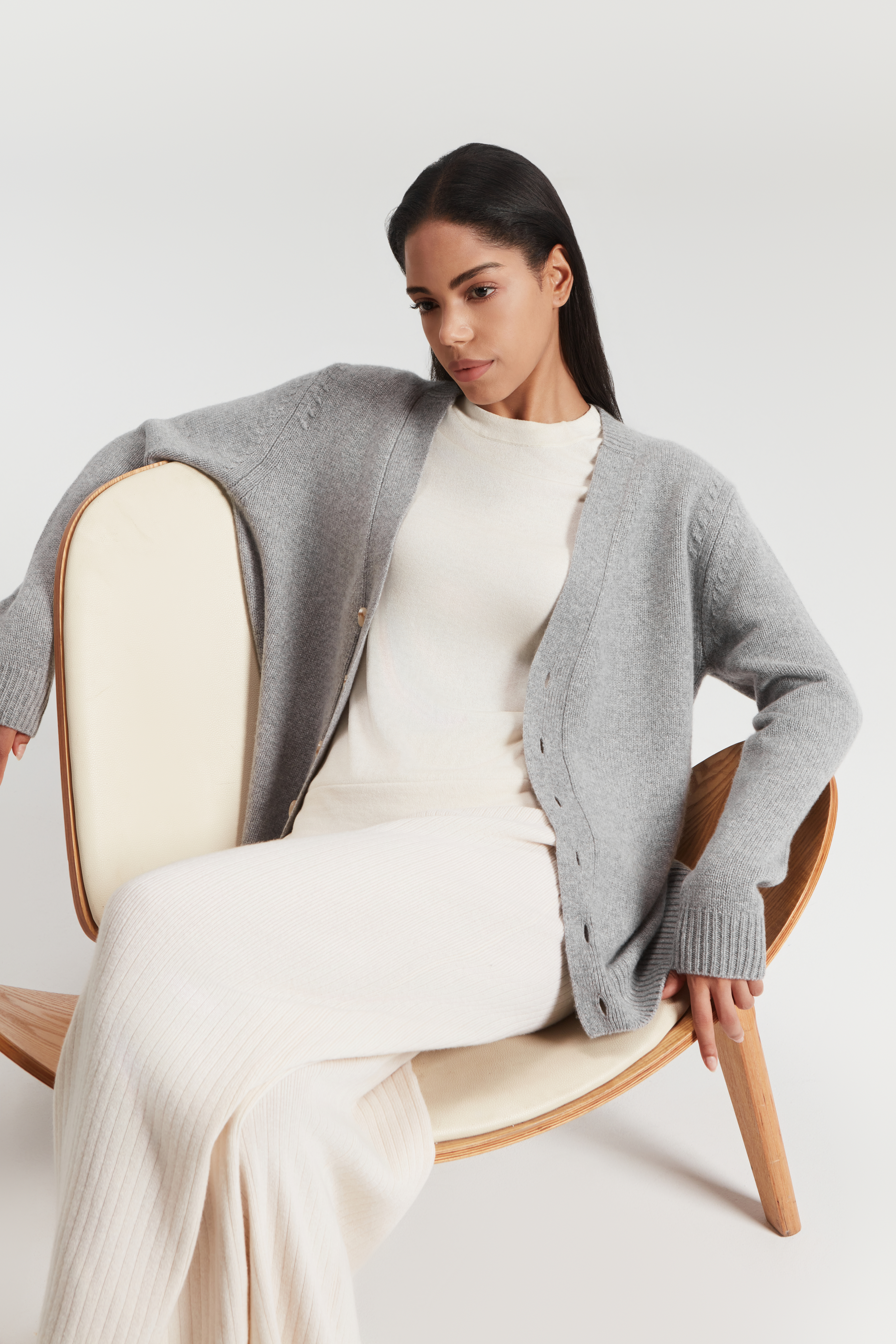 Women's Pure Cashmere V Neck Grey Cardigan