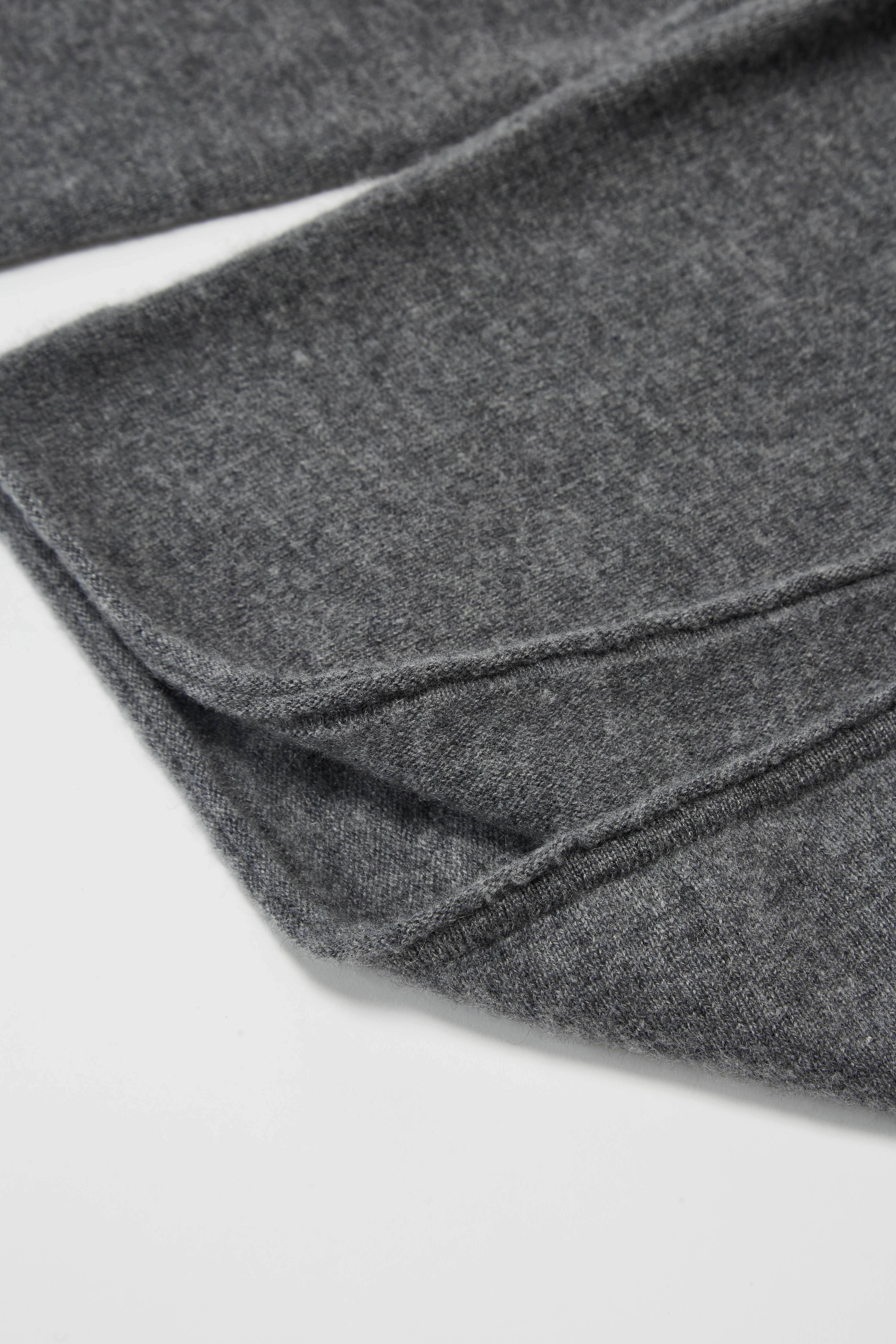 Thin Black Crew Neck Jumper