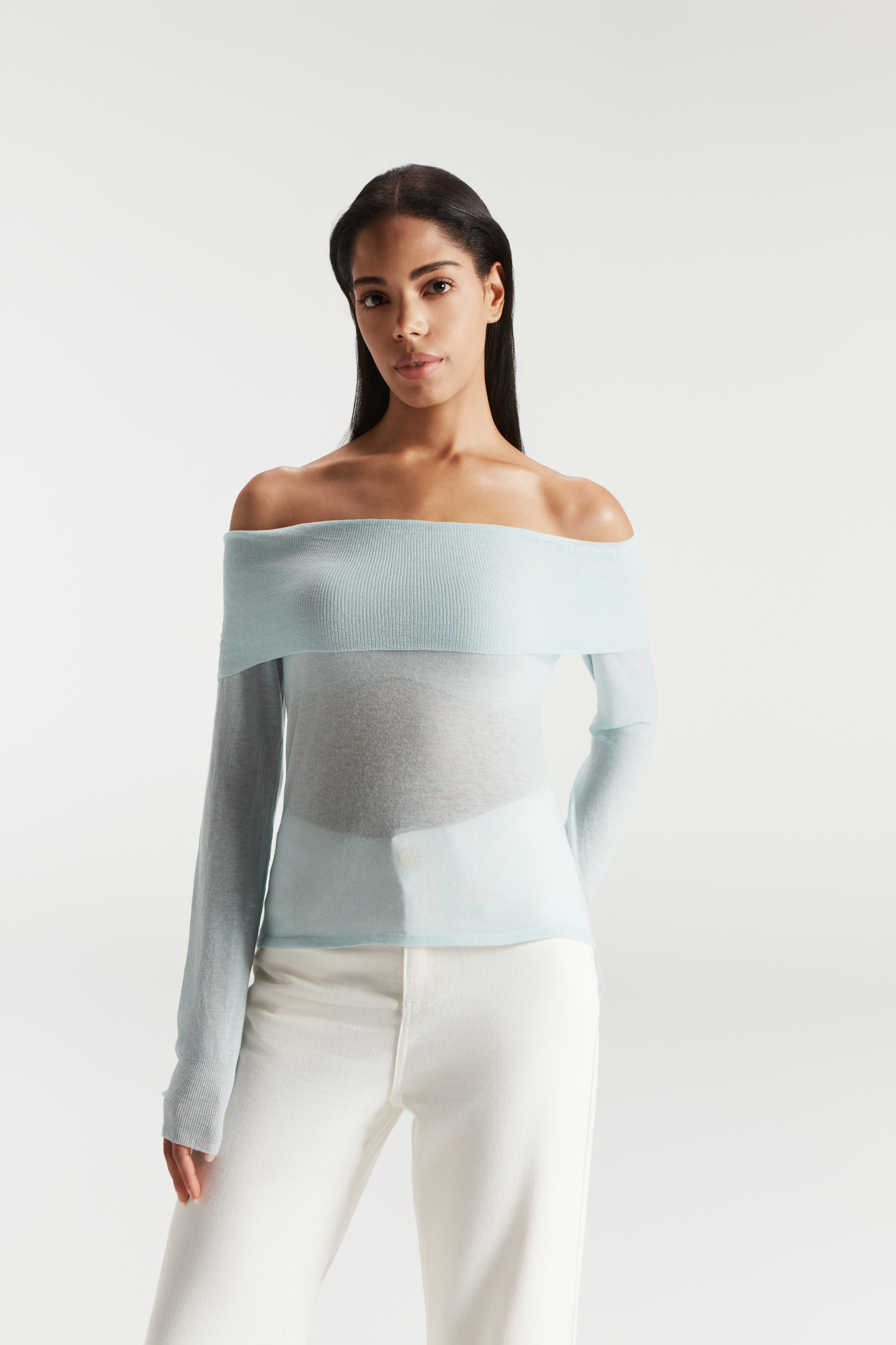 Women′s Air Wool Sweater