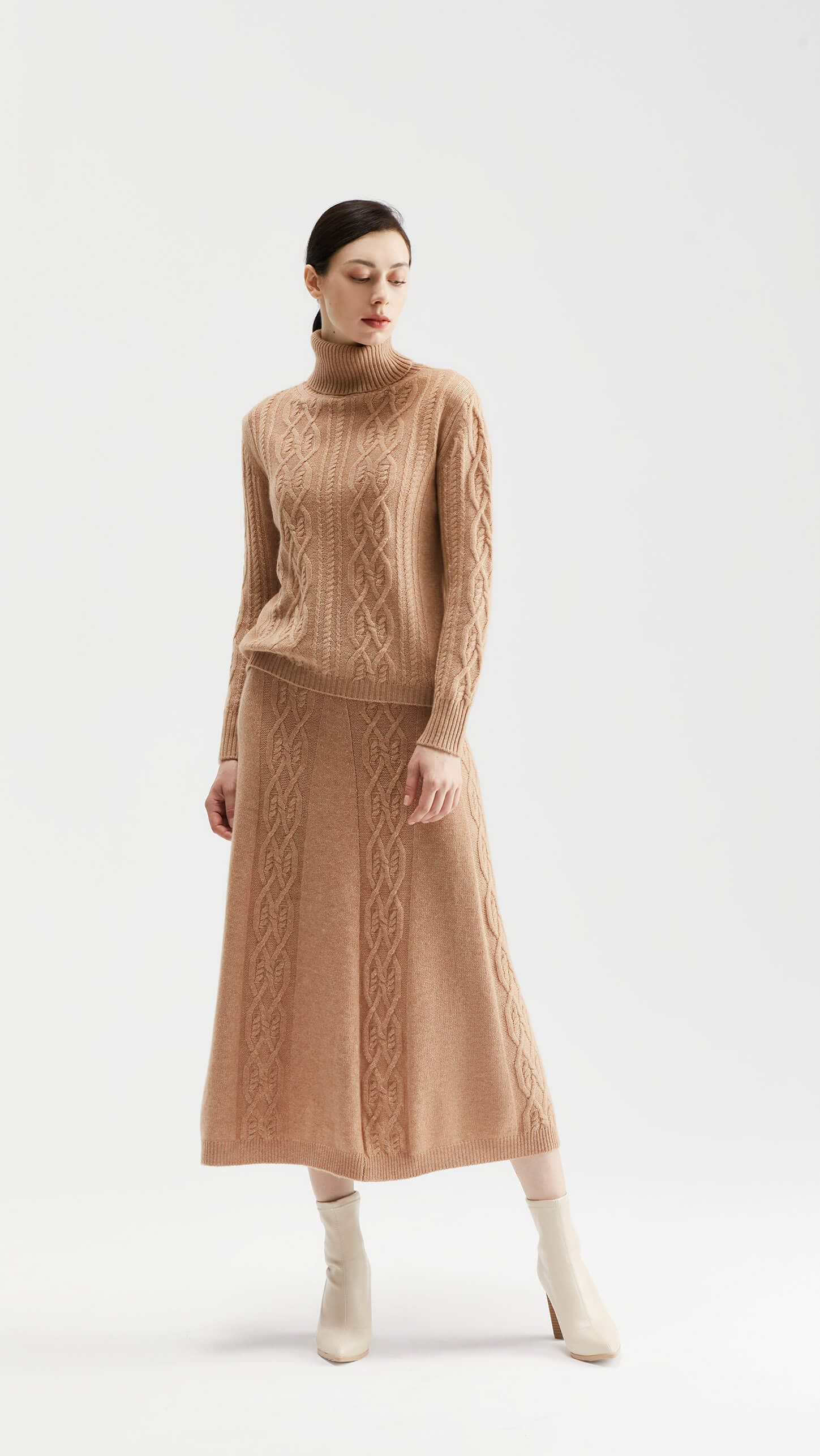 Women Cable Turtuleneck Sweater And A Line Skirt Set in Wool And Cashmere