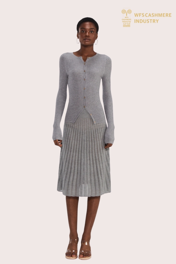 Cashmere Knitwear Quality Standards | Gauge, Pilling & Testing