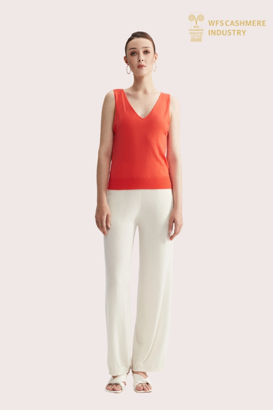 Premium 18-Gauge Worsted V-Neck Vest | Ultra-Fine Knit OEM