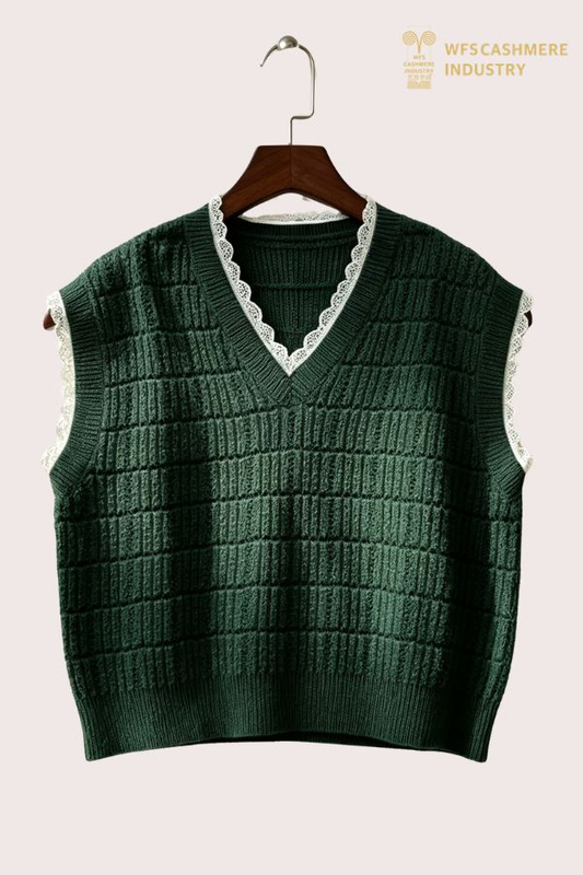 100% Cashmere Cable Knit V-Neck Sweater Vest, 7GG S2604