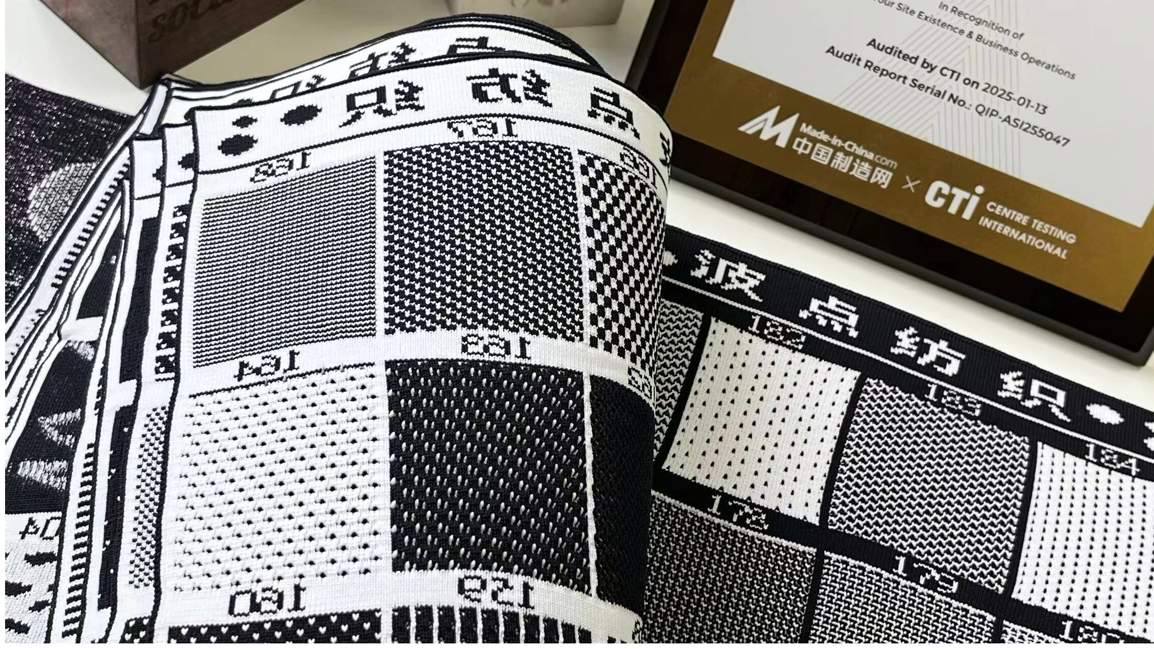 The Ultimate Guide to Buying High-Quality Cardigans: Materials & Craftsmanship